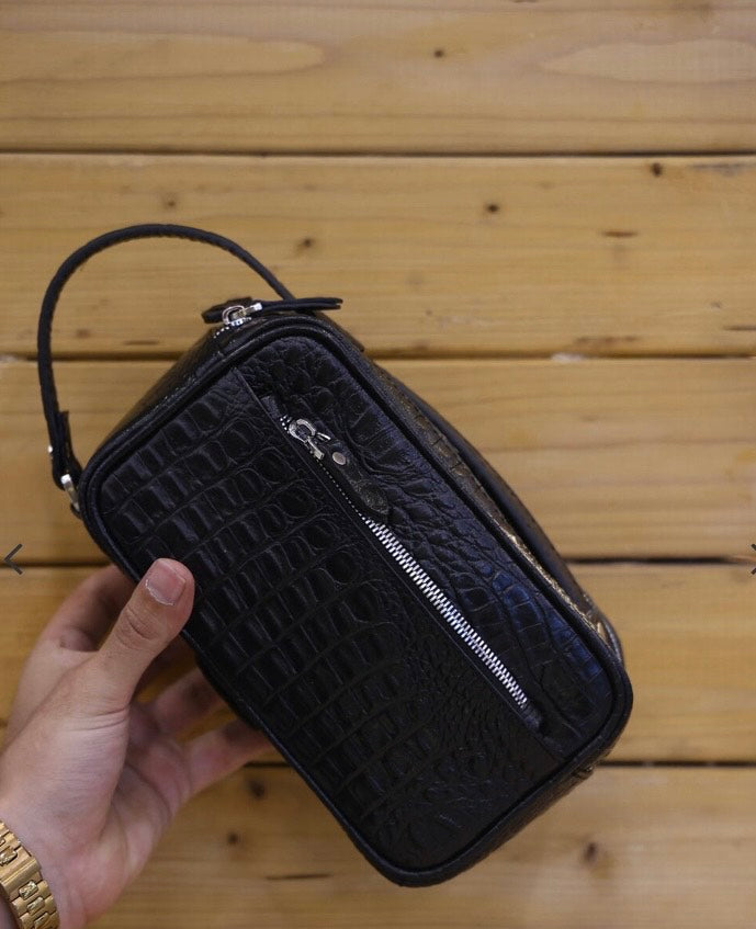 Trousse de voyage en cuir