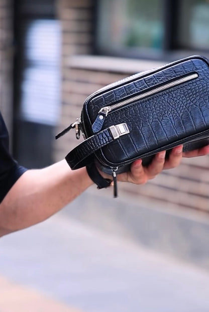 Trousse de voyage en cuir